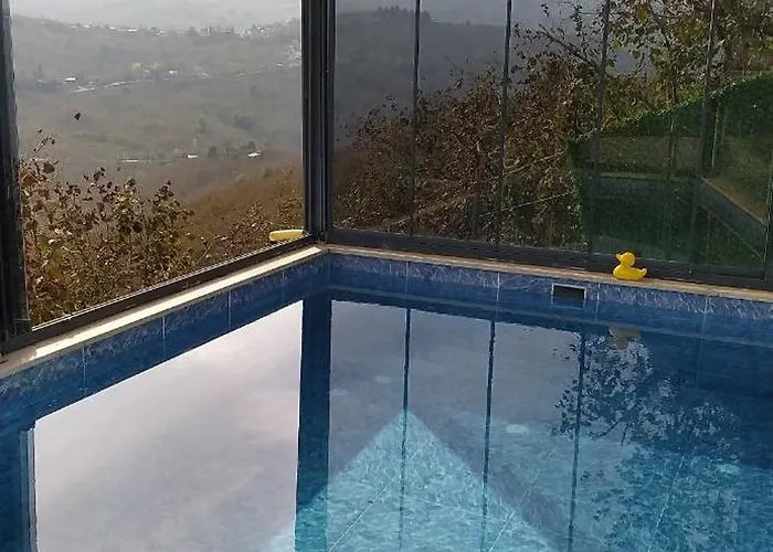 Vakantiehuis Manzaram *